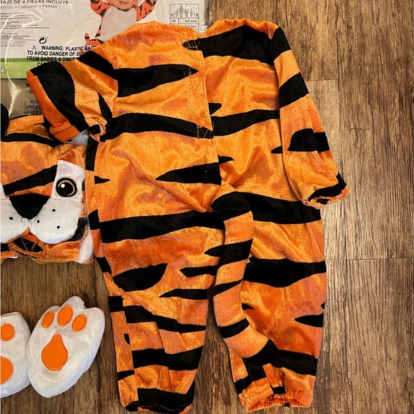 Suit Yourself Tiny Tiger Halloween 4 piece Costume Infant Size 0-6 Months - Picture 6 of 6
